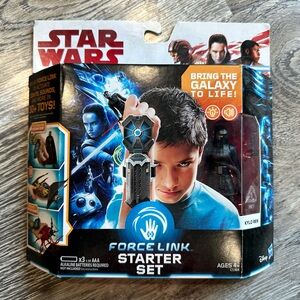 NIB Star Wars Force Link Set with Blue and Black Design
